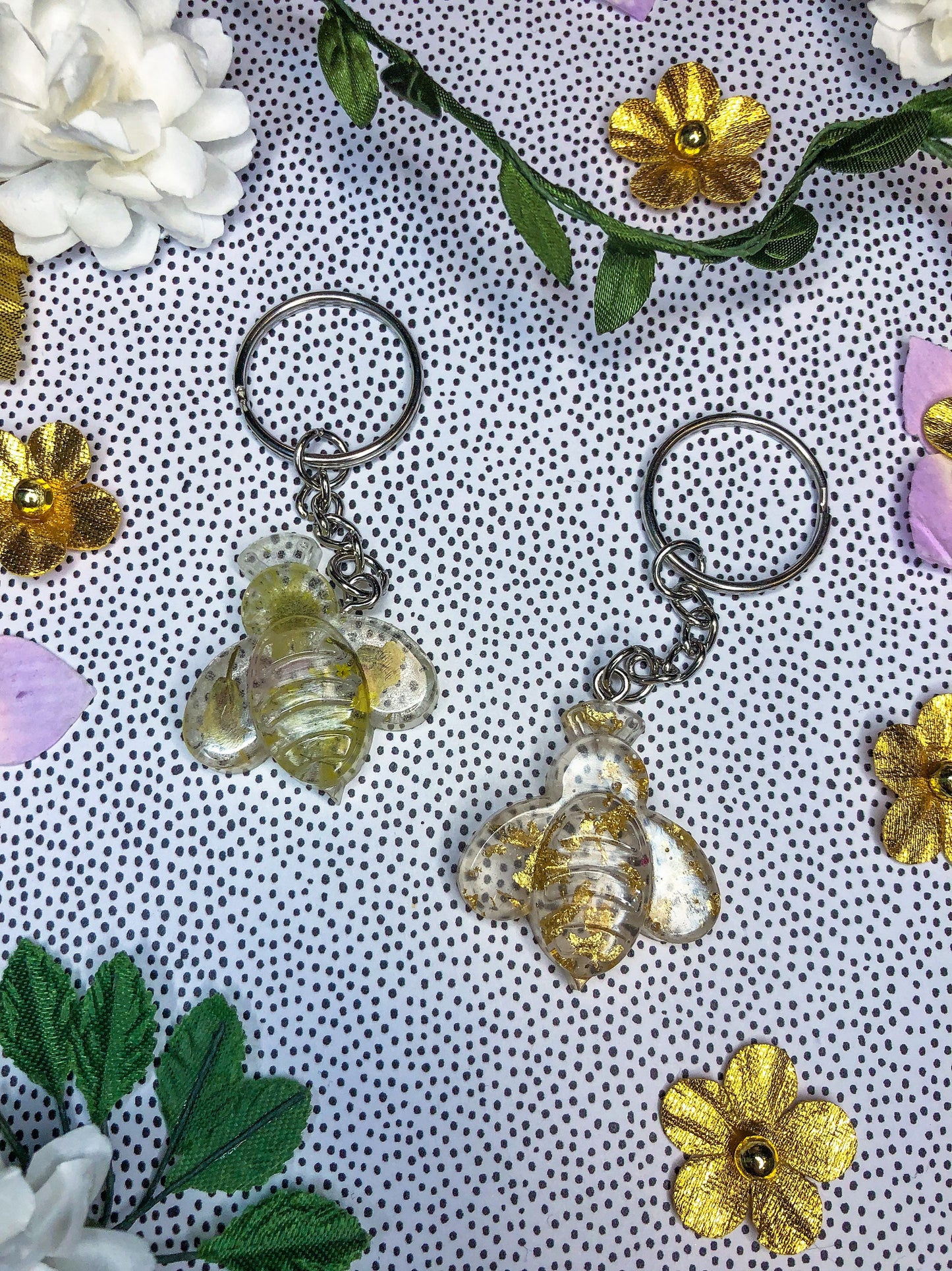 Dinosaur / Floral / Bees Resin Keychains - Read Description!