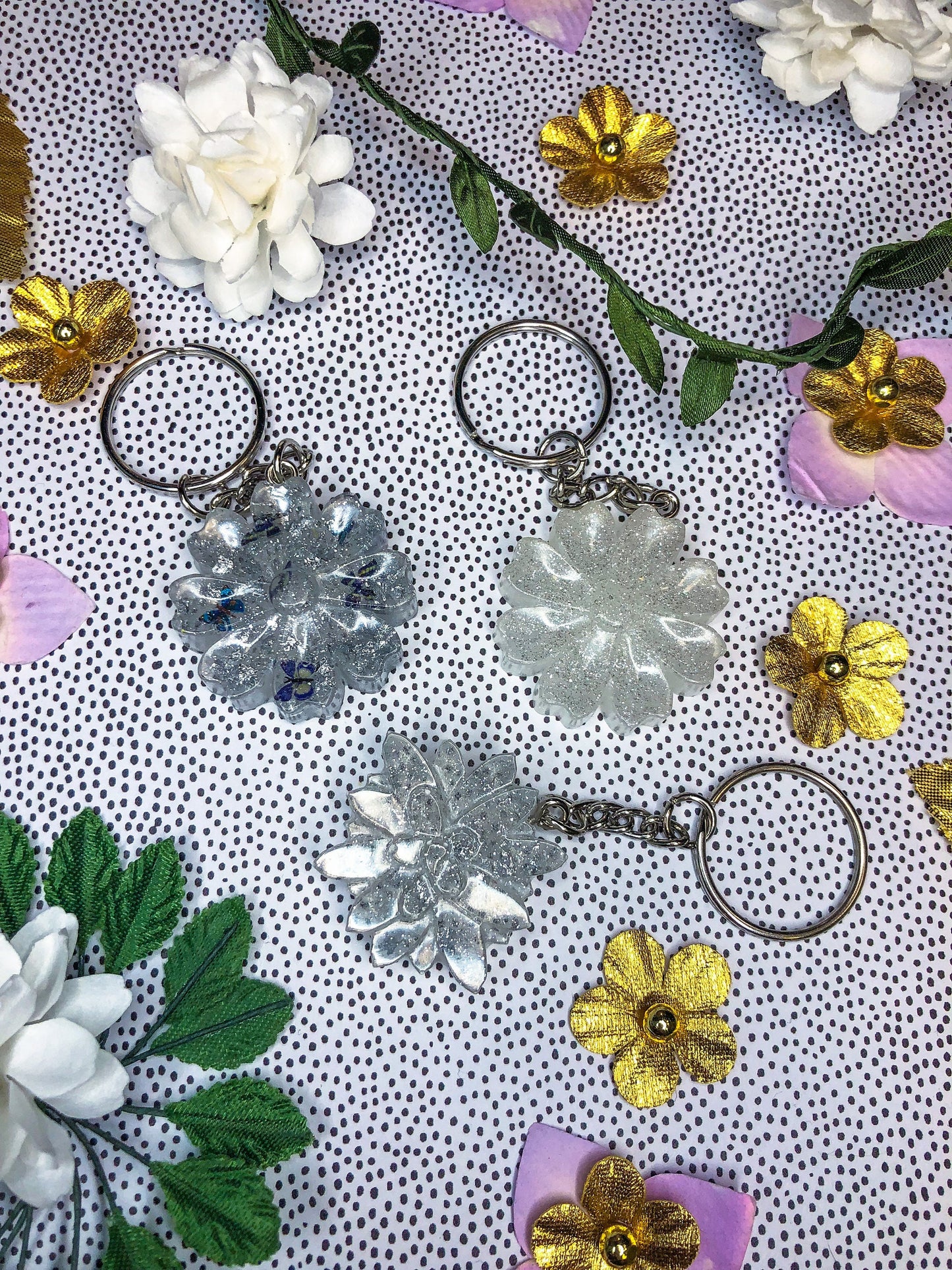 Dinosaur / Floral / Bees Resin Keychains - Read Description!