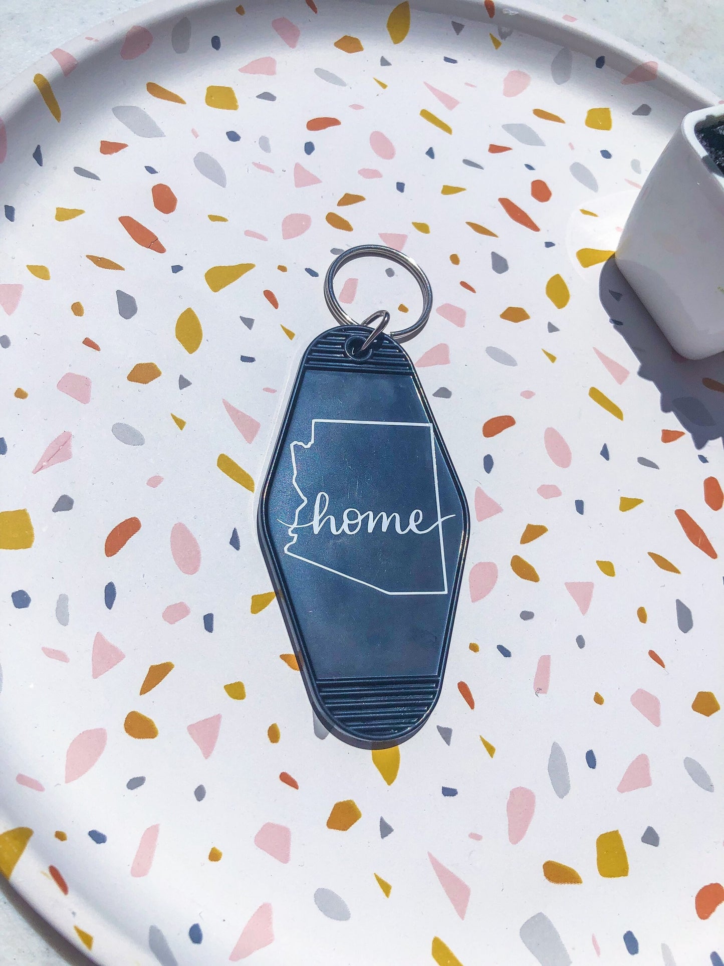 Black Arizona Home Motel Keychain - ShopCassiesCrafts