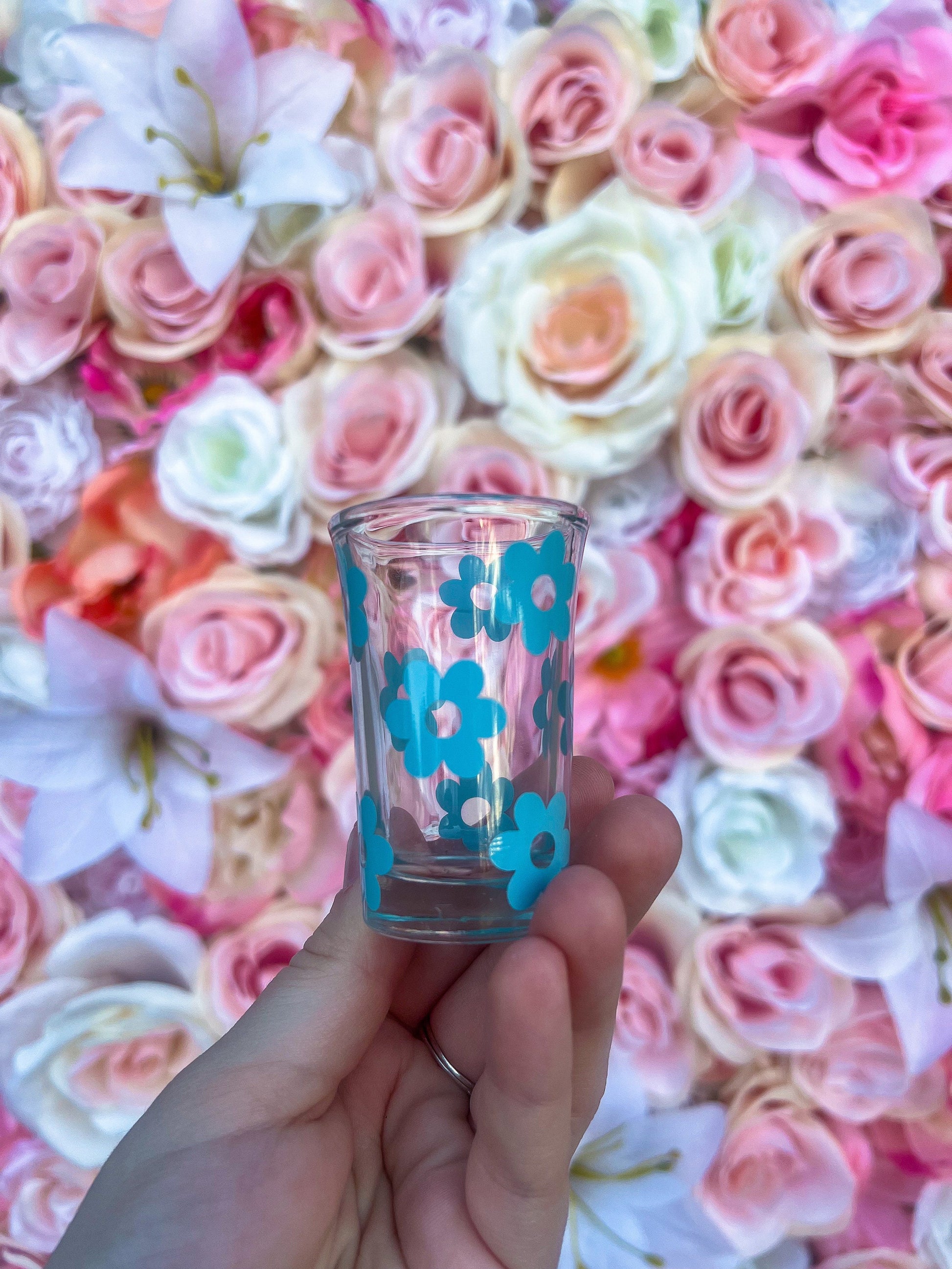 Blue Flowers Decorated Glass Shot Glass - ShopCassiesCrafts