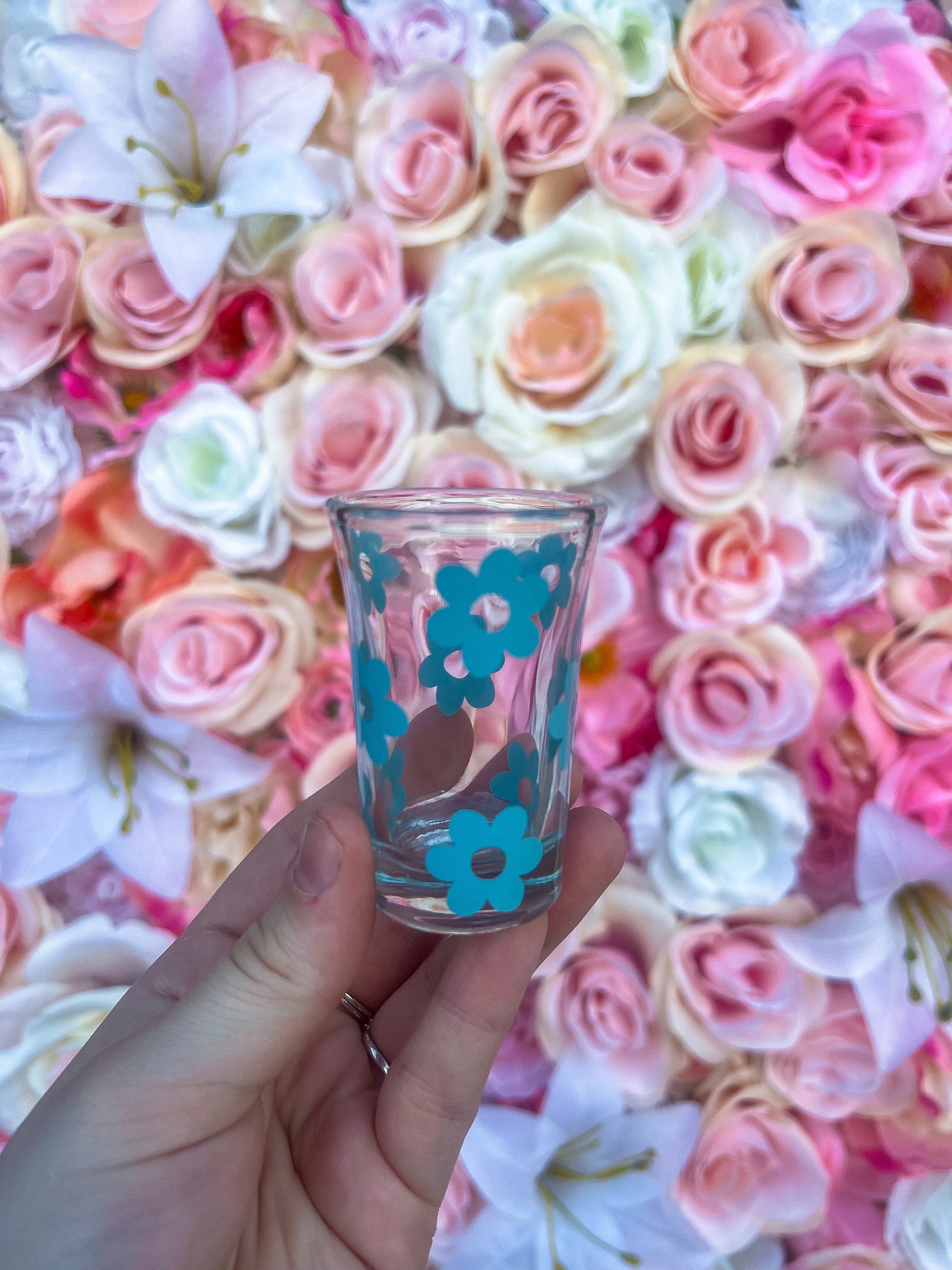 Blue Flowers Decorated Glass Shot Glass - ShopCassiesCrafts