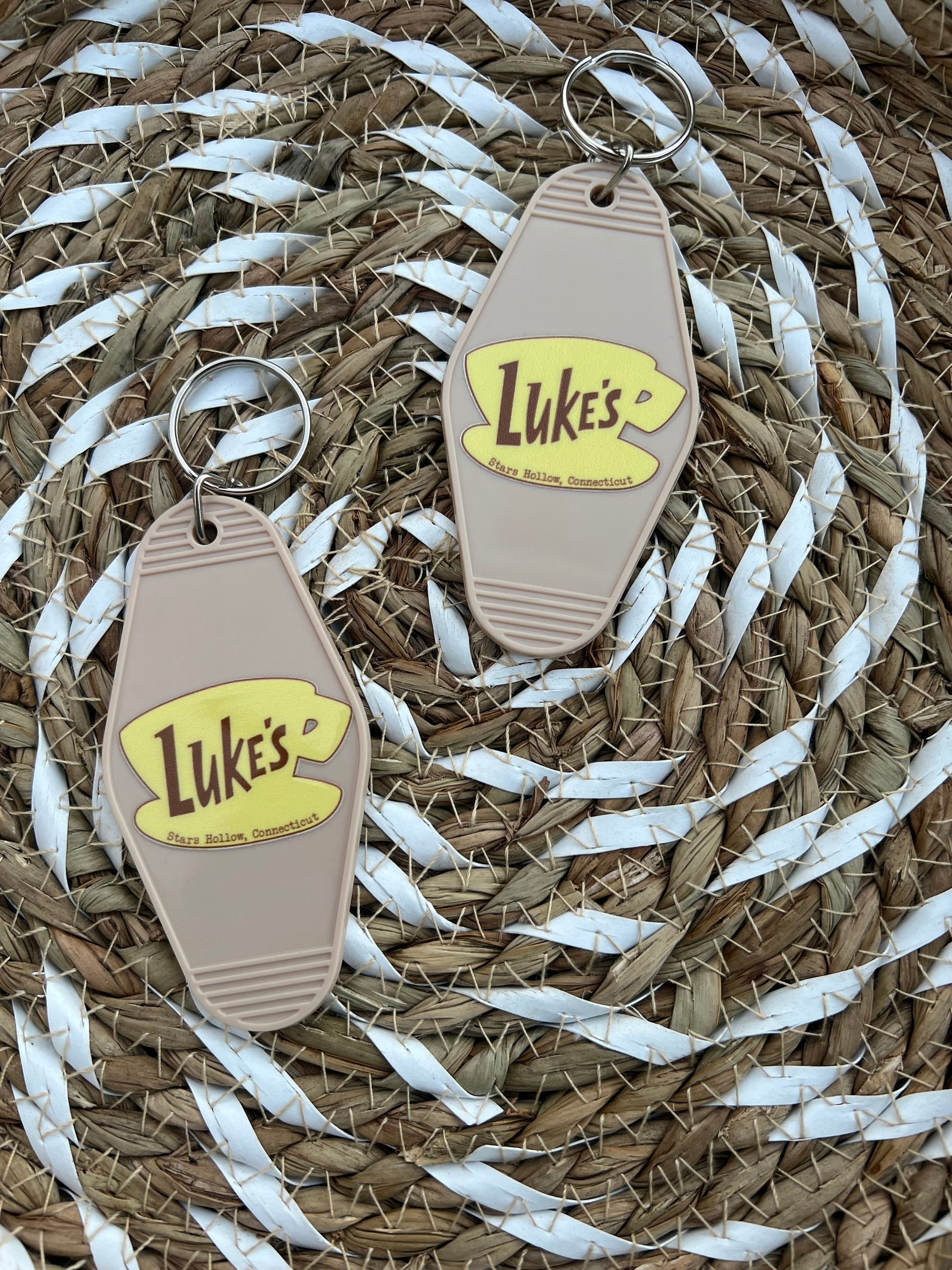 Lukes Mug GG Motel Keychain - ShopCassiesCrafts