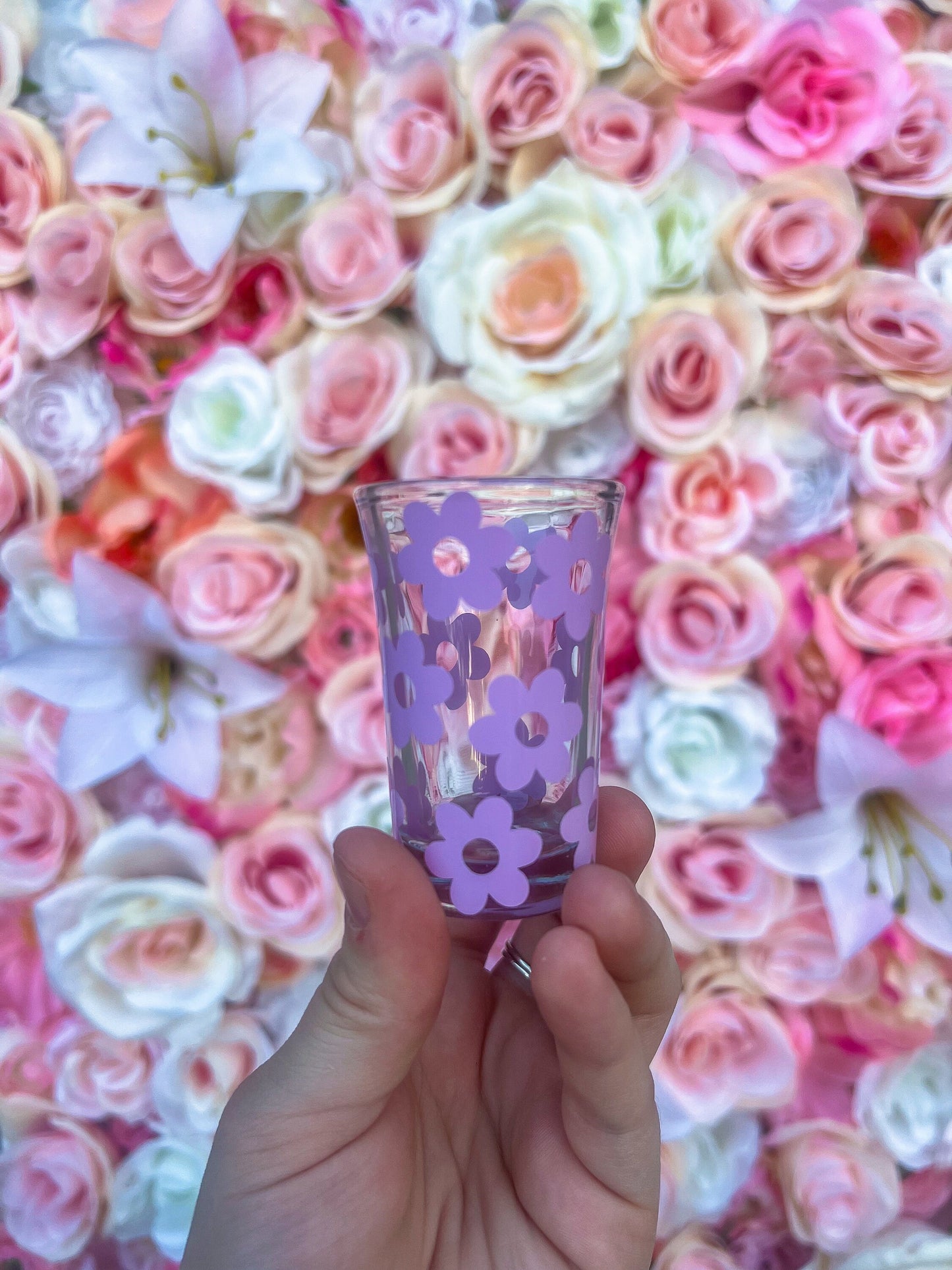 Purple Flowers Decorated Glass Shot Glass - ShopCassiesCrafts