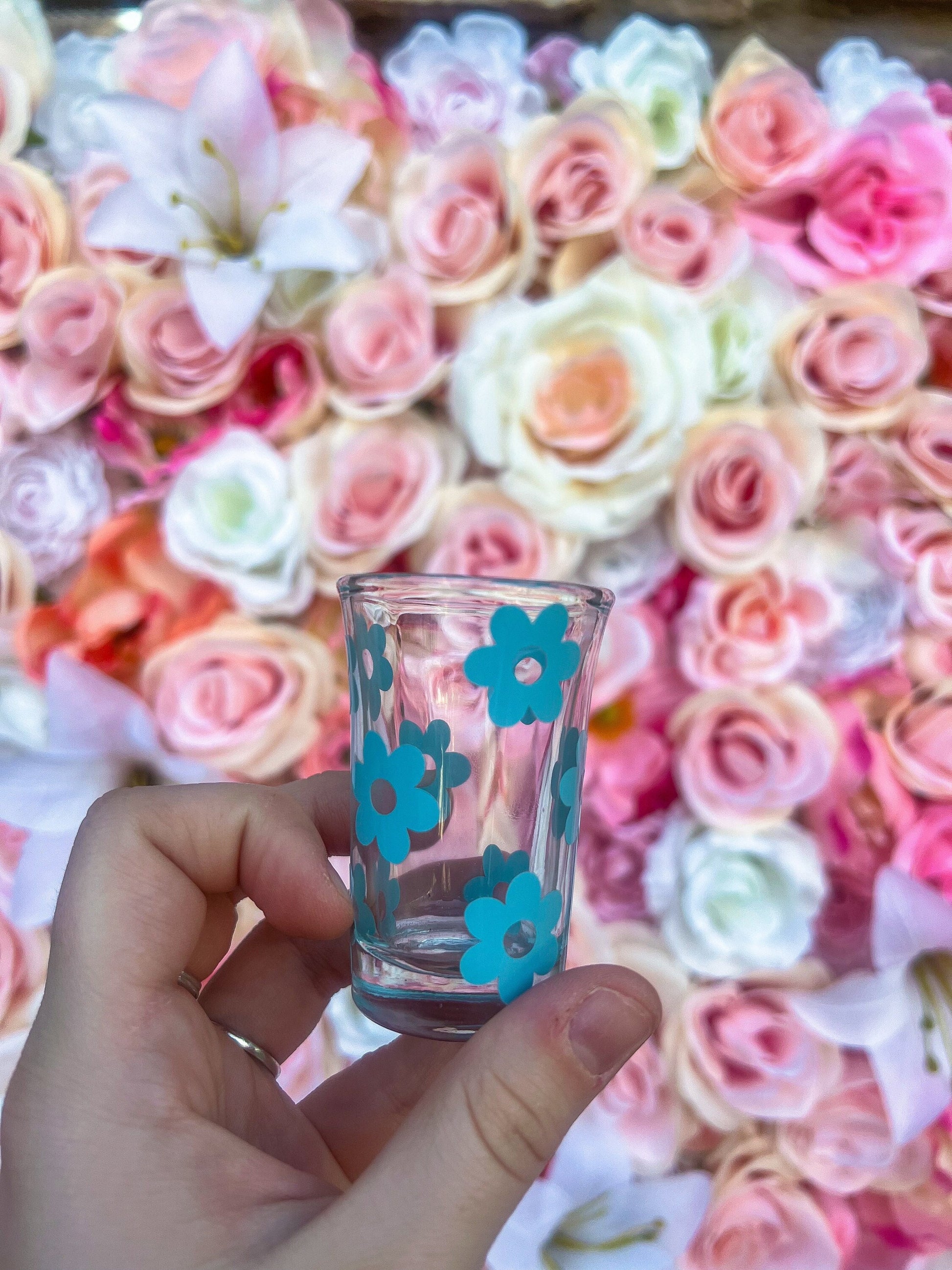 Blue Flowers Decorated Glass Shot Glass - ShopCassiesCrafts