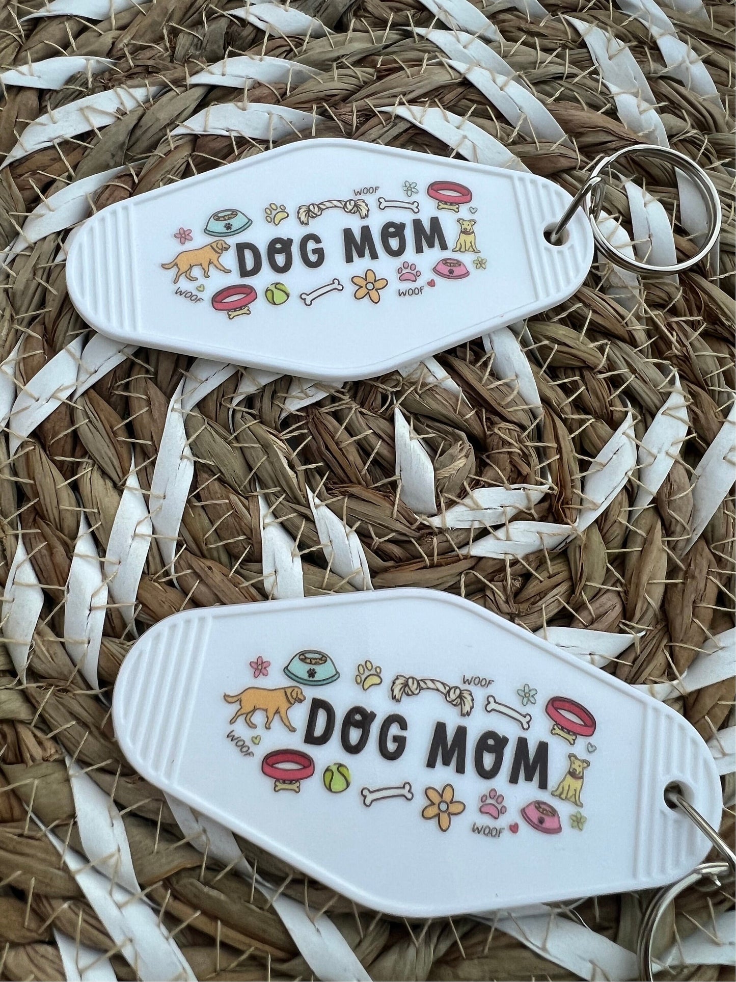 Dog Mom Motel Keychain - ShopCassiesCrafts