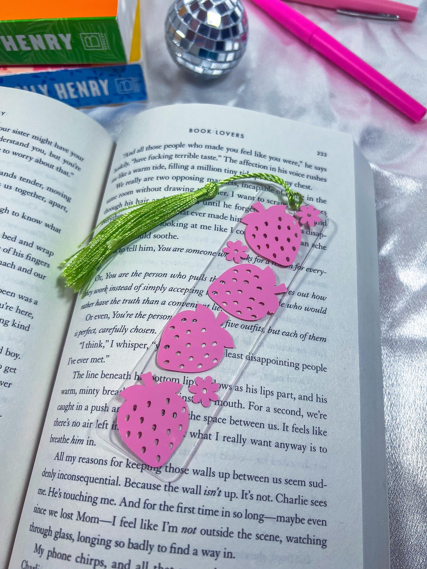 Cute Vinyl Acrylic Bookmarks