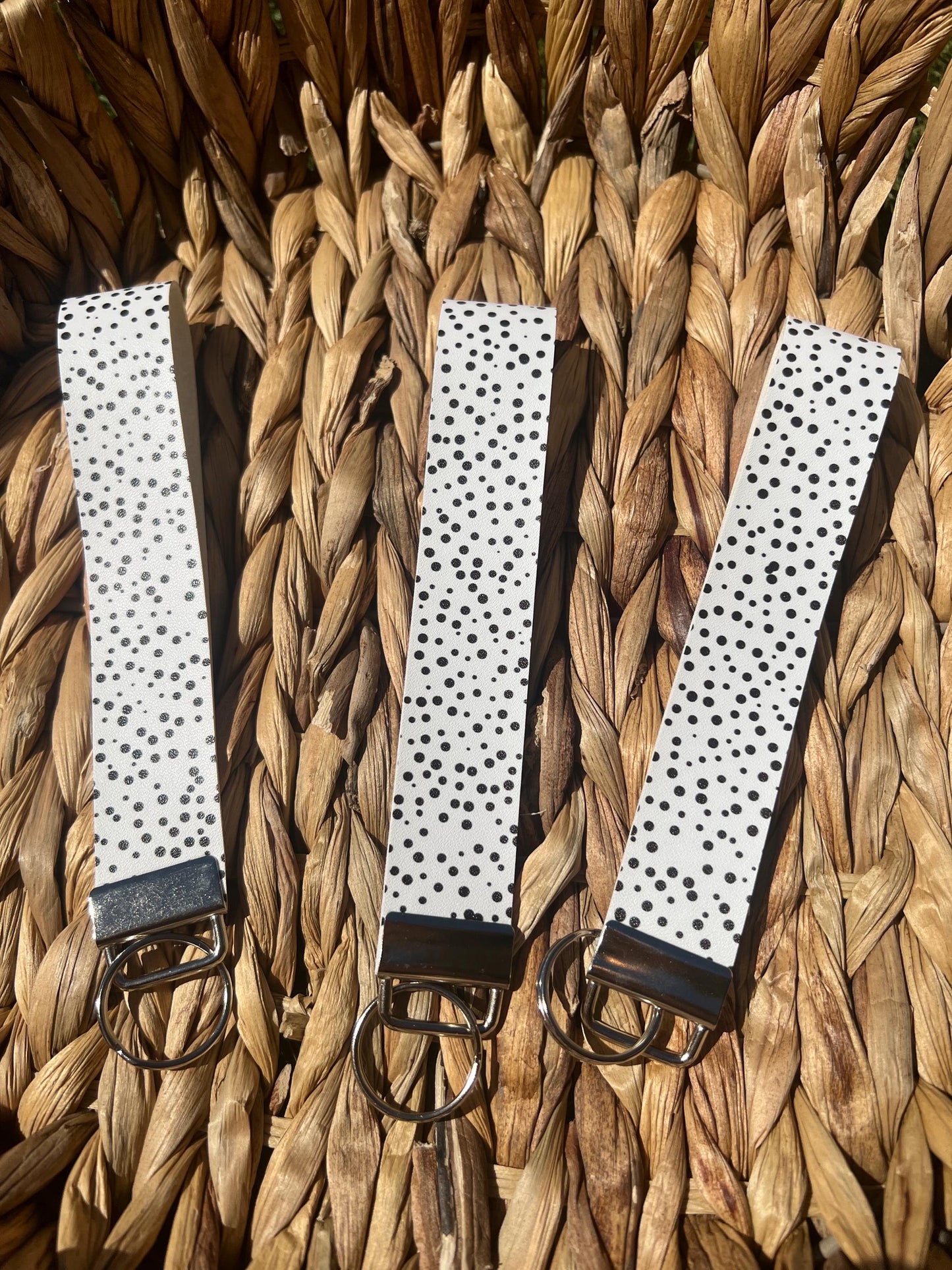 Black & White Spotted Dot Pattern Wristlet Keychain Fobs