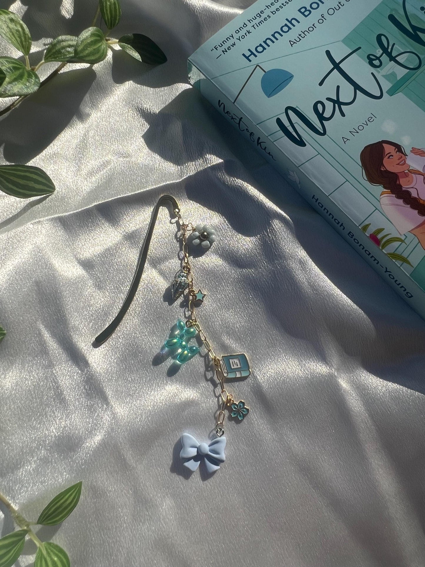 Dainty Blue Gold Bookmark Charm || Aesthetic Handmade Charms for Books || Beaded Book Accessory