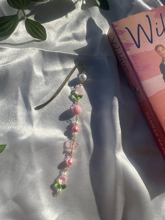 Dainty Pink Gold Bookmark Charm || Aesthetic Handmade Charms for Books || Beaded Book Accessory