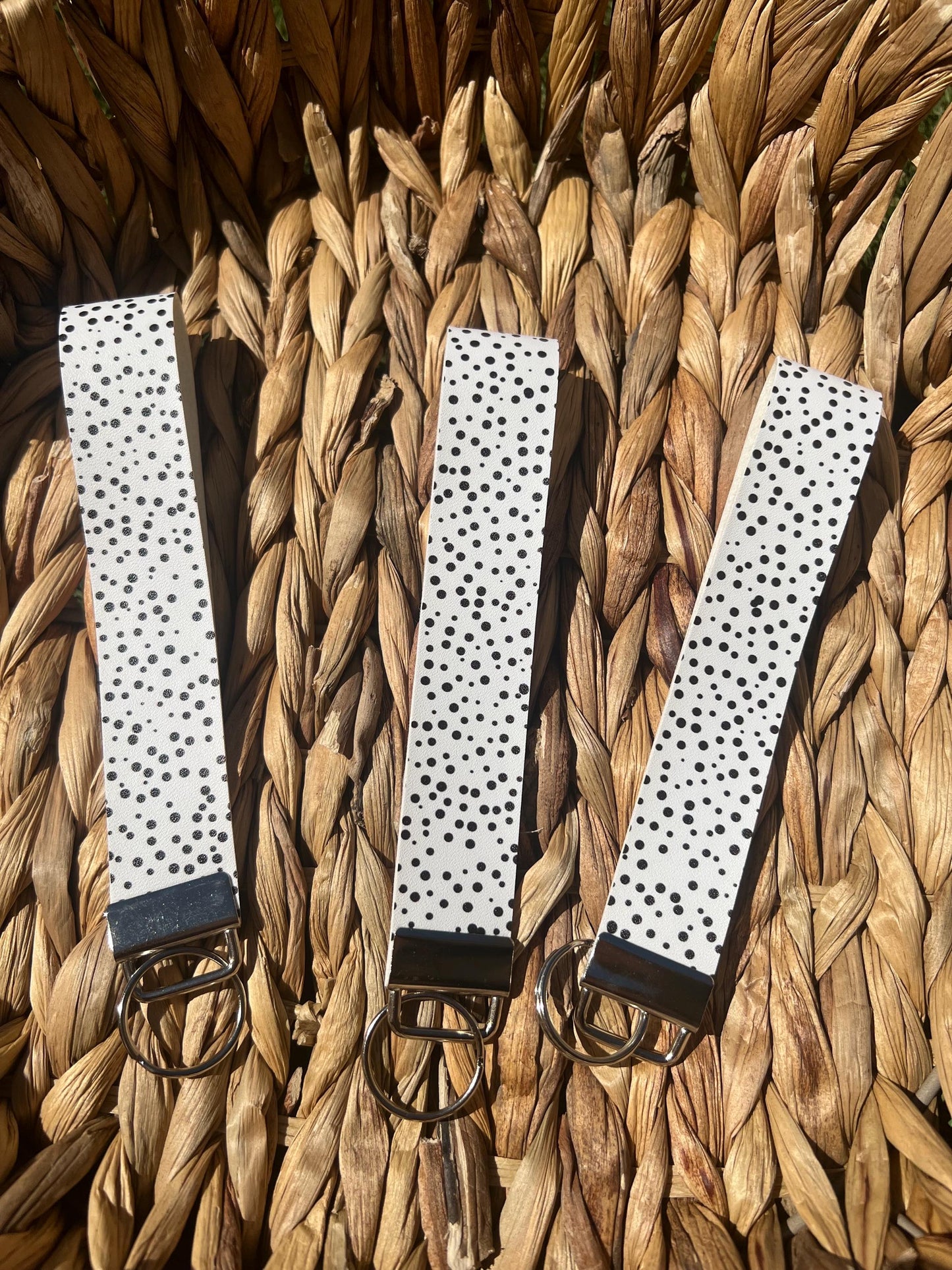 Black & White Spotted Dot Pattern Wristlet Keychain Fobs